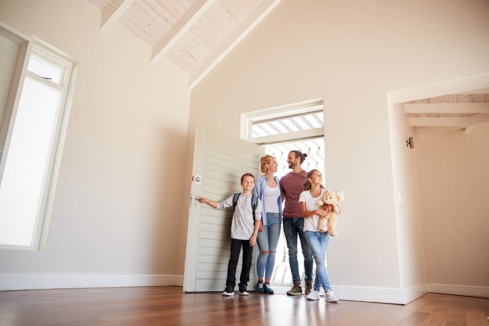 How do you conduct viewings at my property?